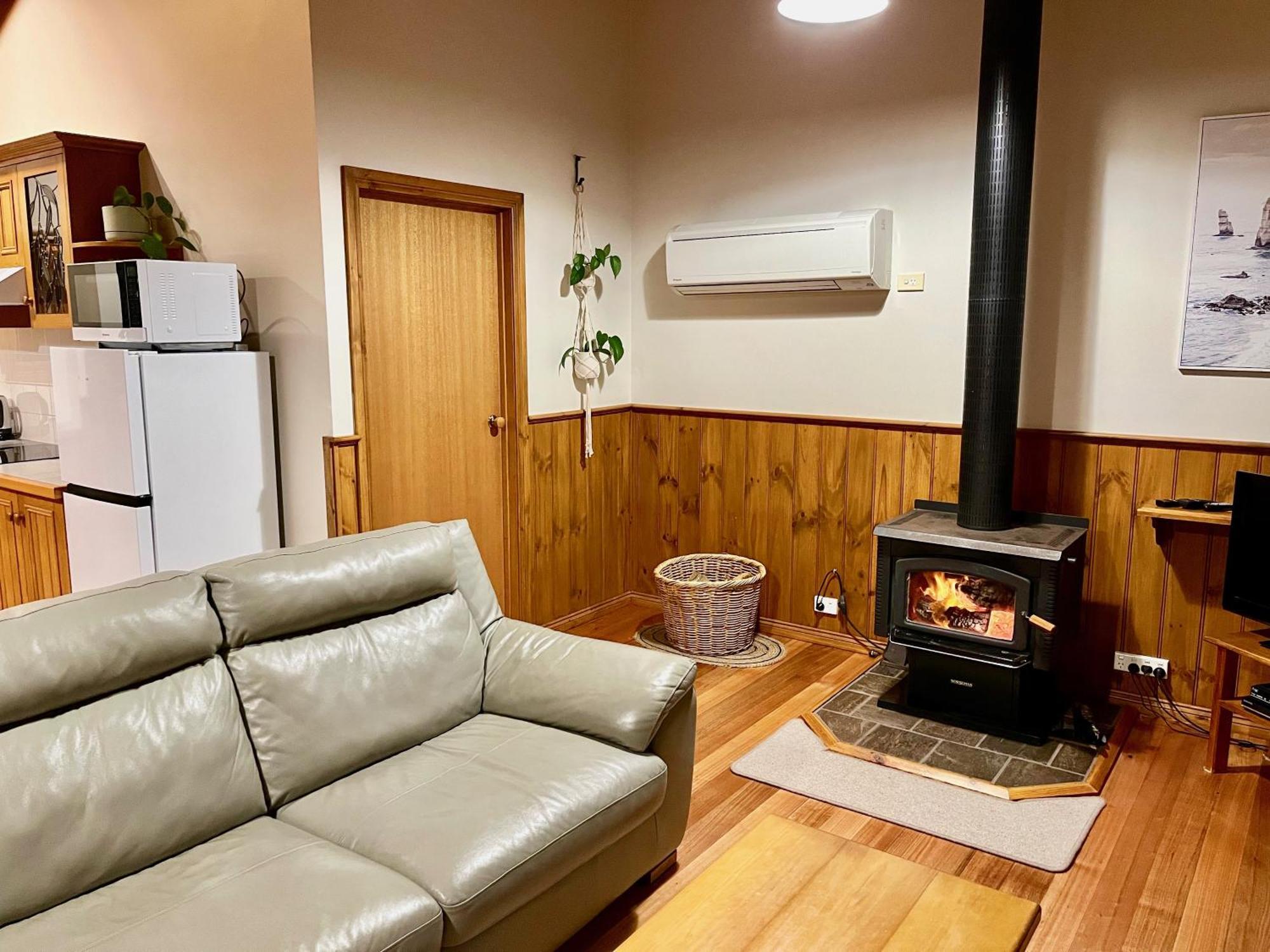 Daysy Hill Country Cottages Port Campbell Rom bilde